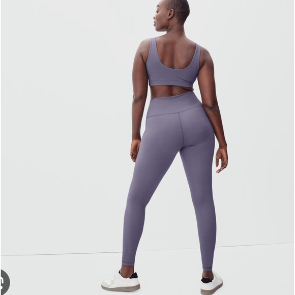 NWT Everlane The Perform Legging in Dark Plum Large Ankle - Picture 2 of 5